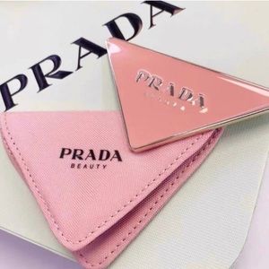 💖NIB PRADA Beauty Logo Compact Mirror with Case
